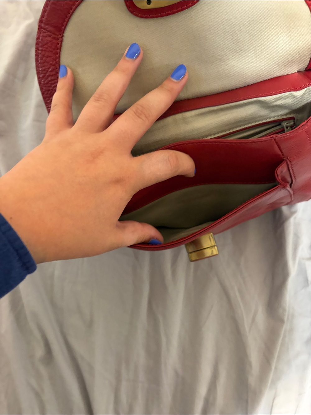 HOBO Red Leather Crossbody Bag with Gold Hardware - Picture 5 of 8